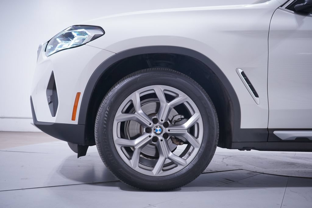 Used 2023 BMW X3 xDrive30i w/ Convenience Package AWD/4WD image 2