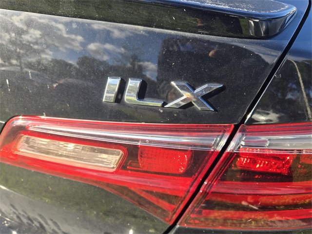 Used 2017 Acura ILX w/ Premium Package image 9