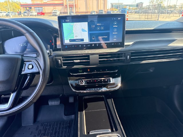 Certified 2024 Lincoln Corsair AWD w/ Equipment Group 101A image 20