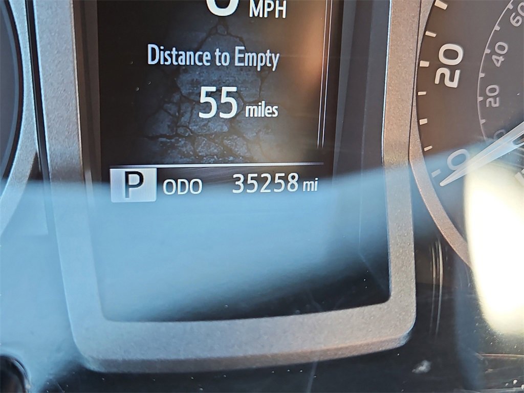 Used 2021 Toyota Tacoma TRD Off-Road image 13