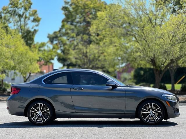 Used 2021 BMW 230i Coupe w/ Convenience Package RWD image 4