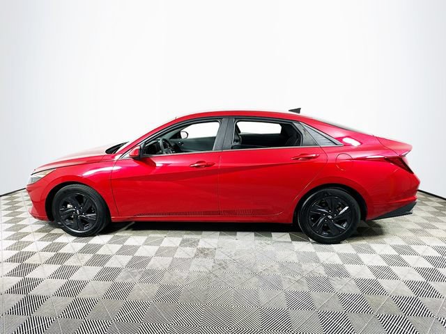 Used 2023 Hyundai Elantra SEL FWD image 6