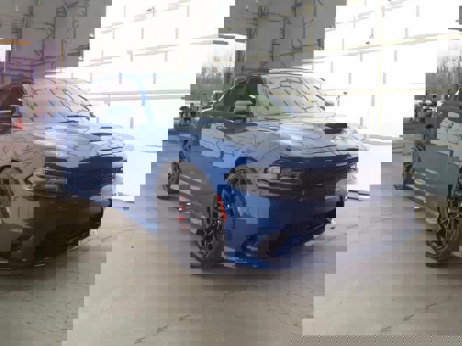 Used 2018 Dodge Charger R/T image 3