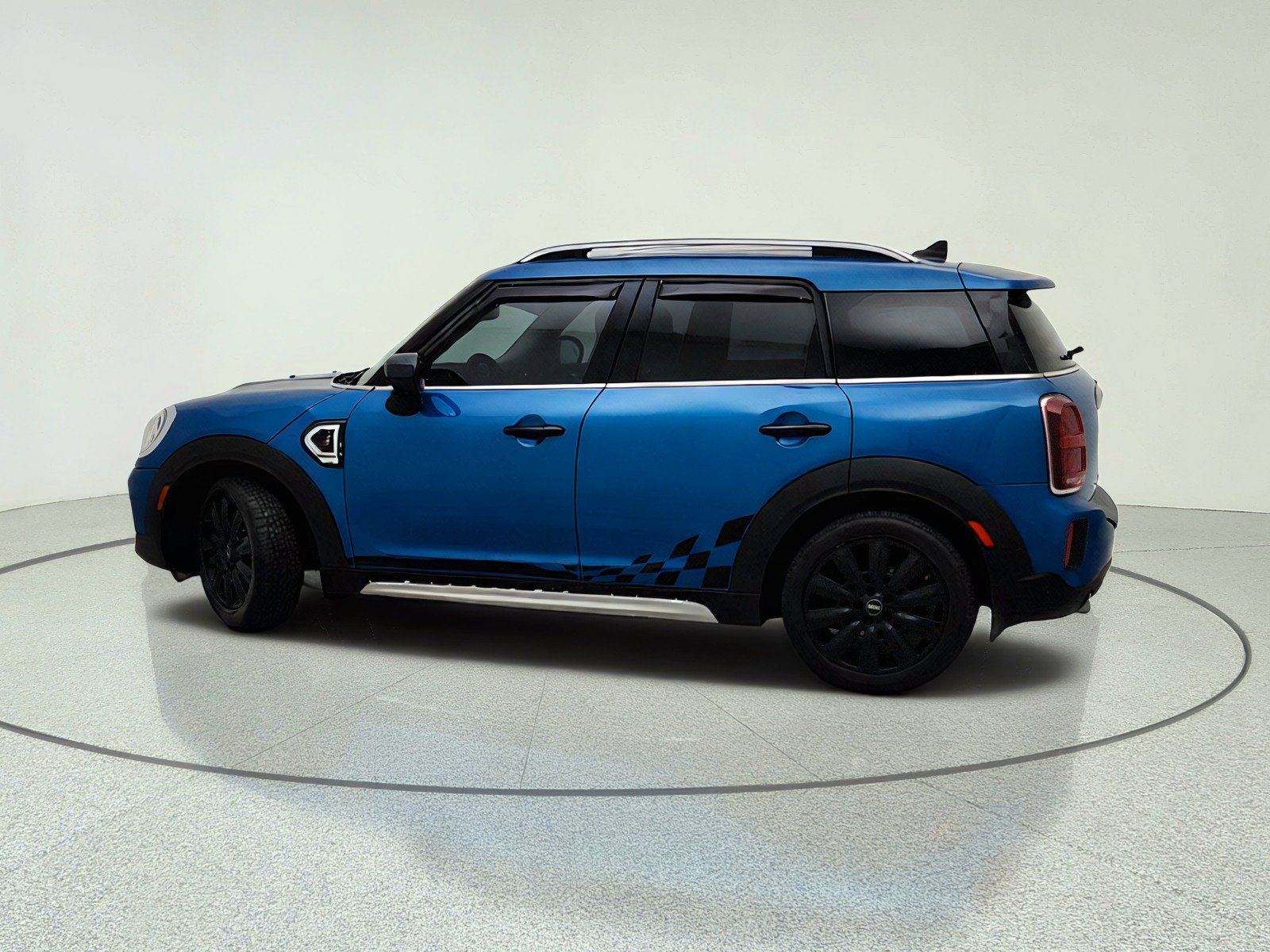 Used 2021 MINI Cooper Countryman S w/ Storage Package FWD image 13
