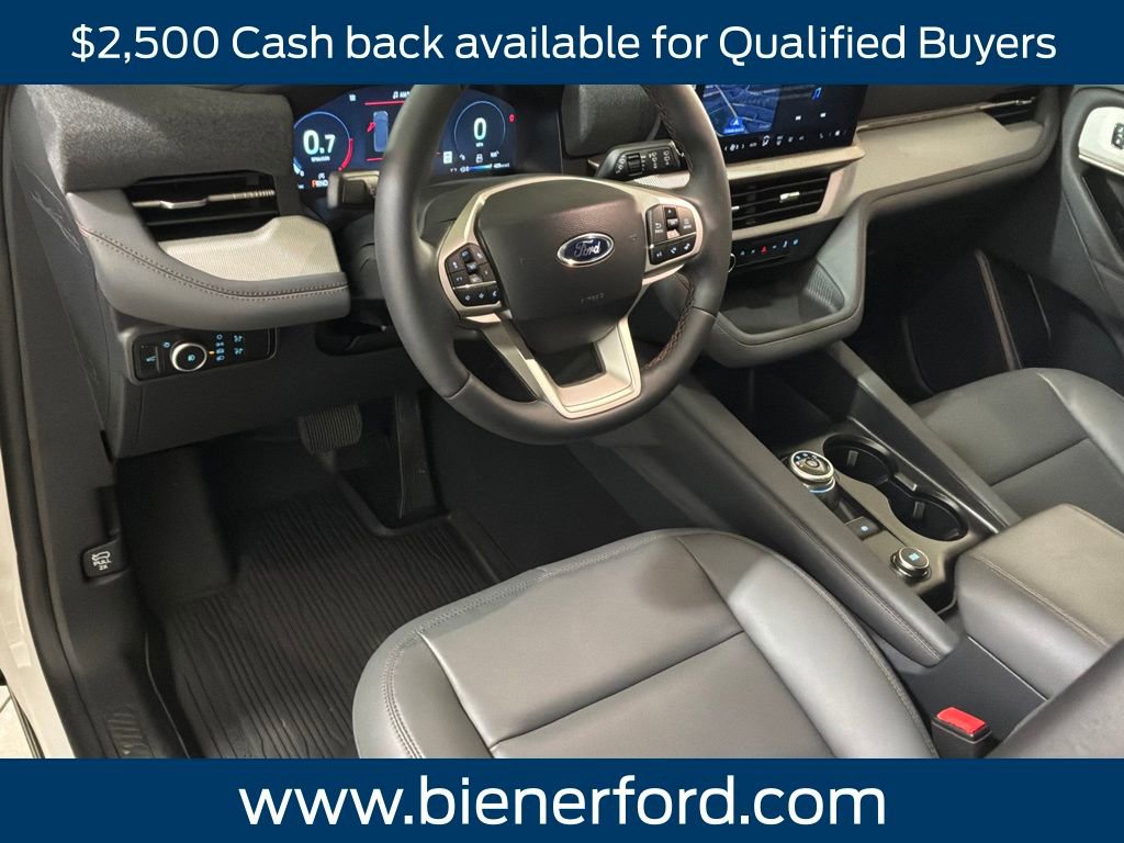New 2026 Ford Explorer Active w/ Active Comfort Package image 17