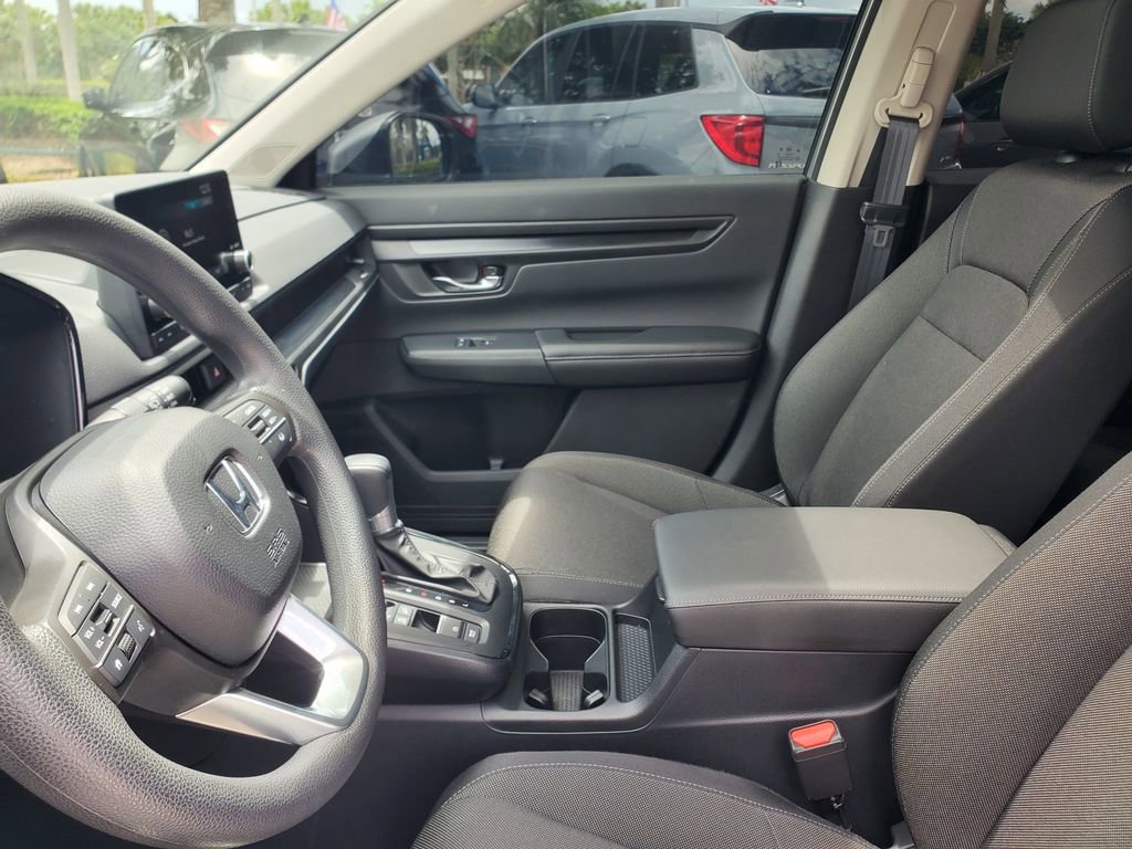 Used 2025 Honda CR-V EX image 15