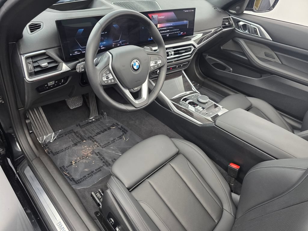 Used 2024 BMW 430i Convertible w/ Premium Package RWD image 11
