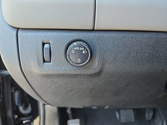 Used 2020 Chevrolet Colorado W/T w/ Custom Special Edition image 28