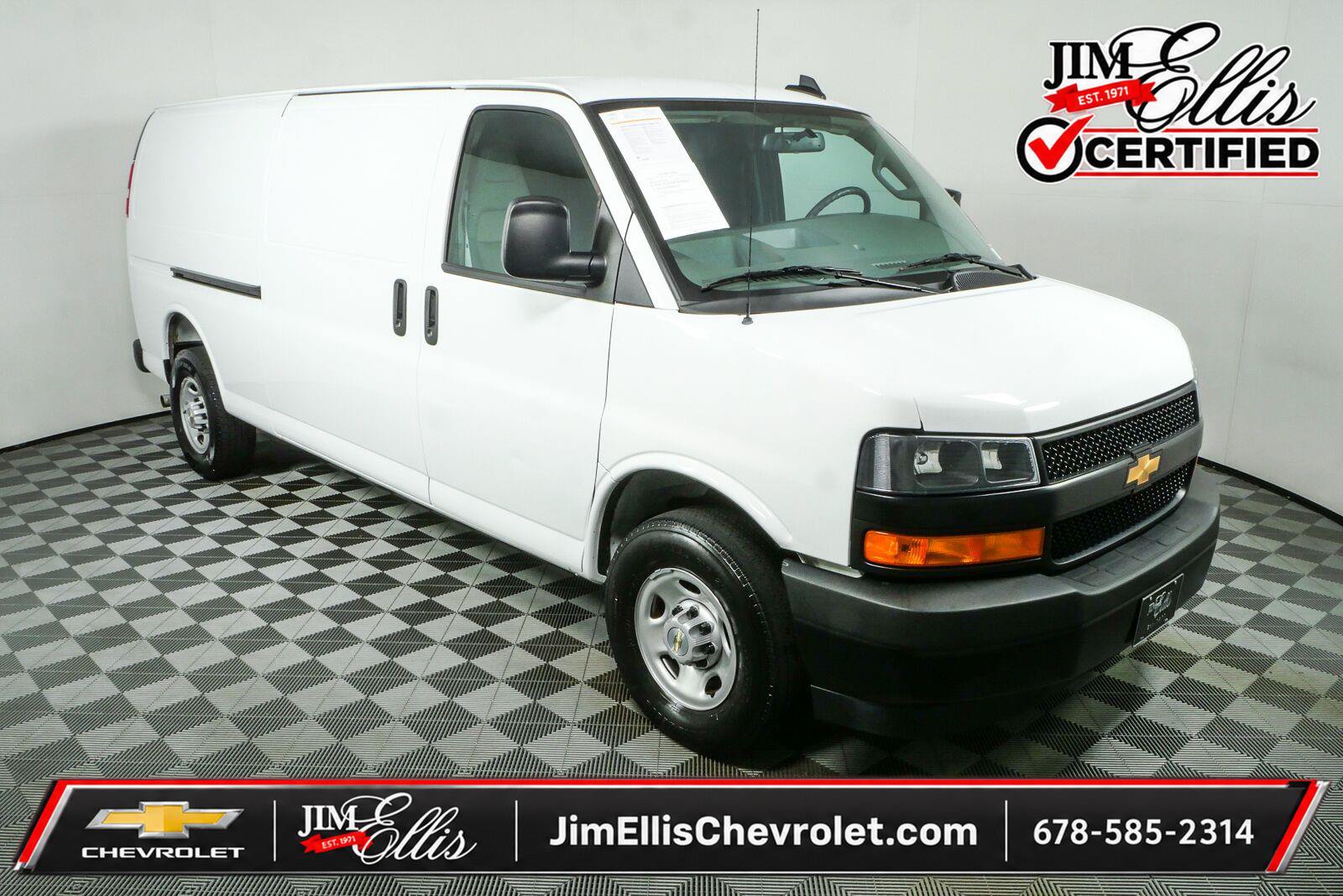 Used 2025 Chevrolet Express 3500 Extended w/ Driver Convenience Package
