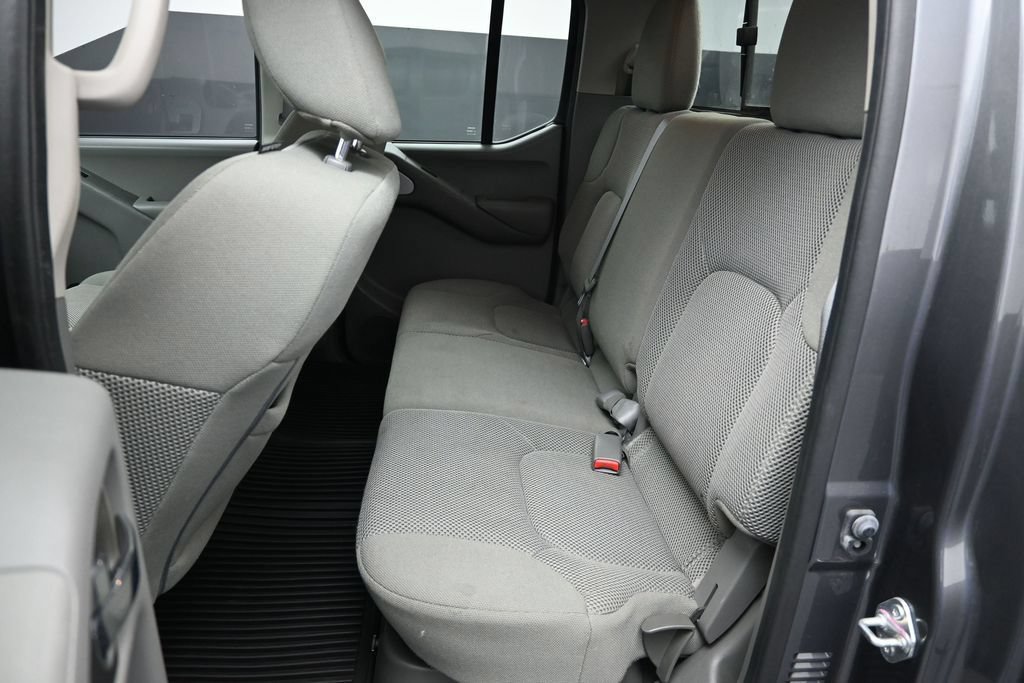 Used 2021 Nissan Frontier SV AWD/4WD image 17