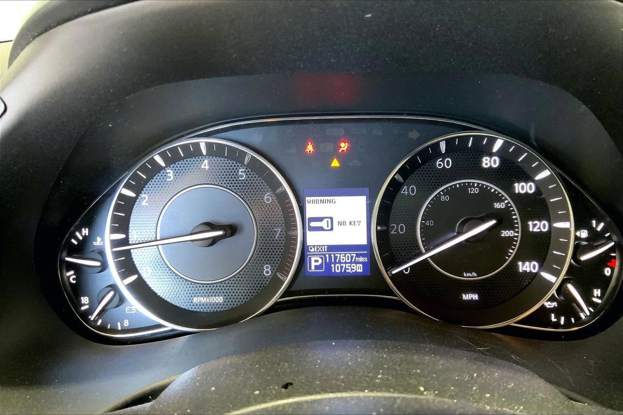 Used 2018 Nissan Armada SL w/ Moonroof Package image 18