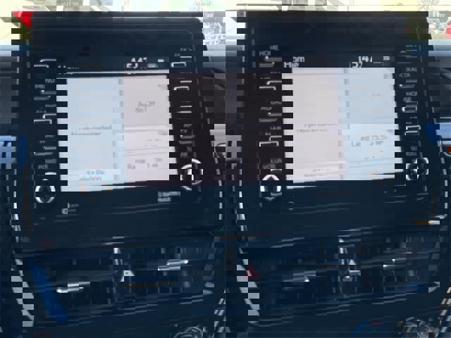 Used 2022 Toyota Camry SE image 17