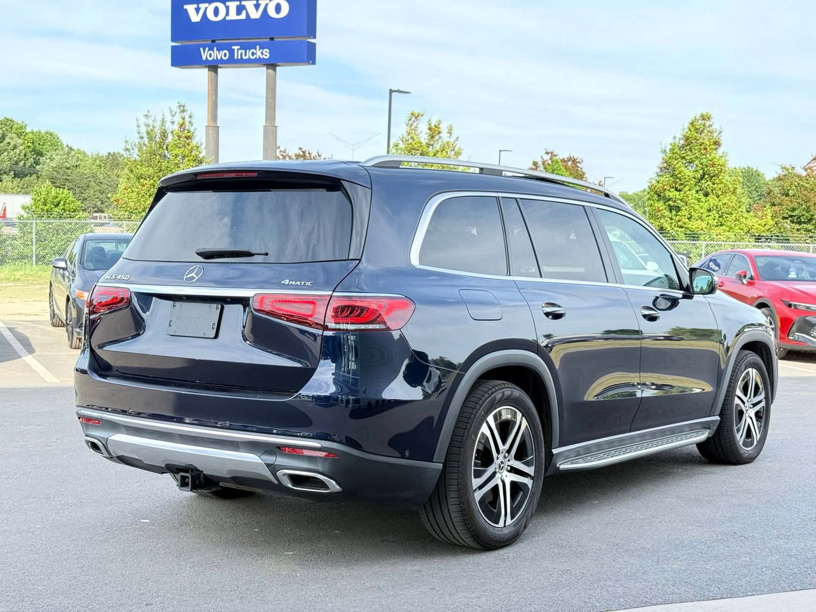 Used 2021 Mercedes-Benz GLS 450 4MATIC image 9
