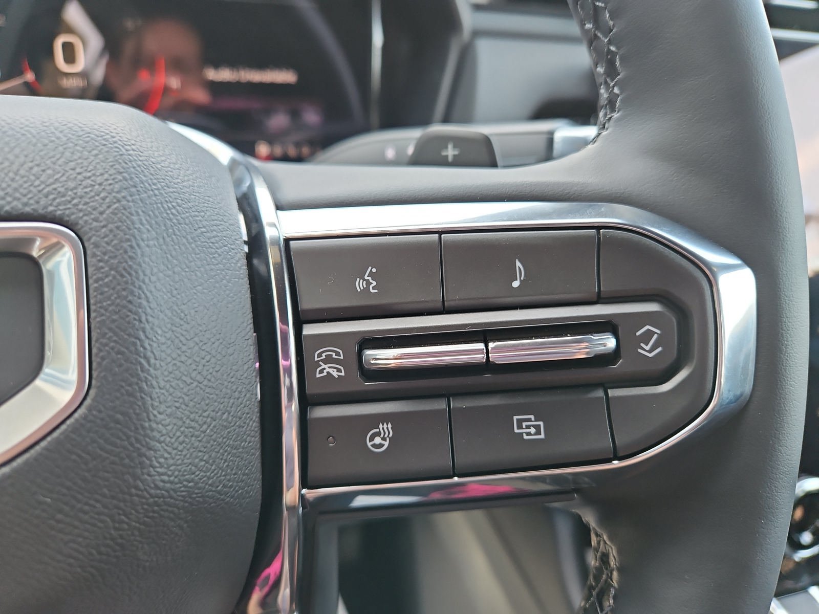 New 2027 GMC Terrain Elevation w/ Elevation Premium Package FWD image 13