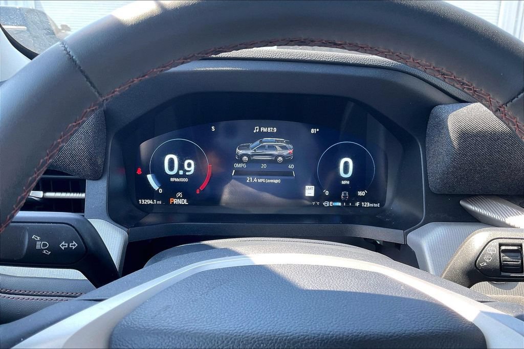 Certified 2025 Ford Explorer Active RWD image 19