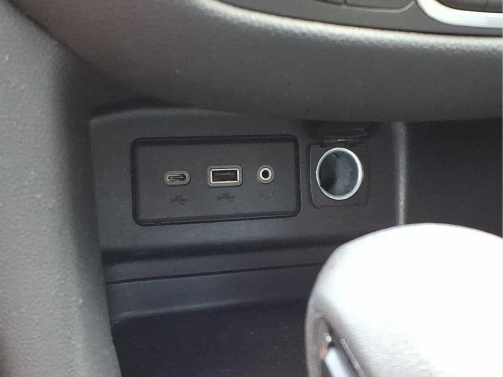 Certified 2024 Chevrolet Equinox LT AWD/4WD image 8