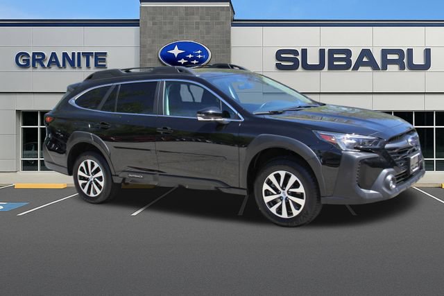 Used 2025 Subaru Outback Premium AWD/4WD image 13