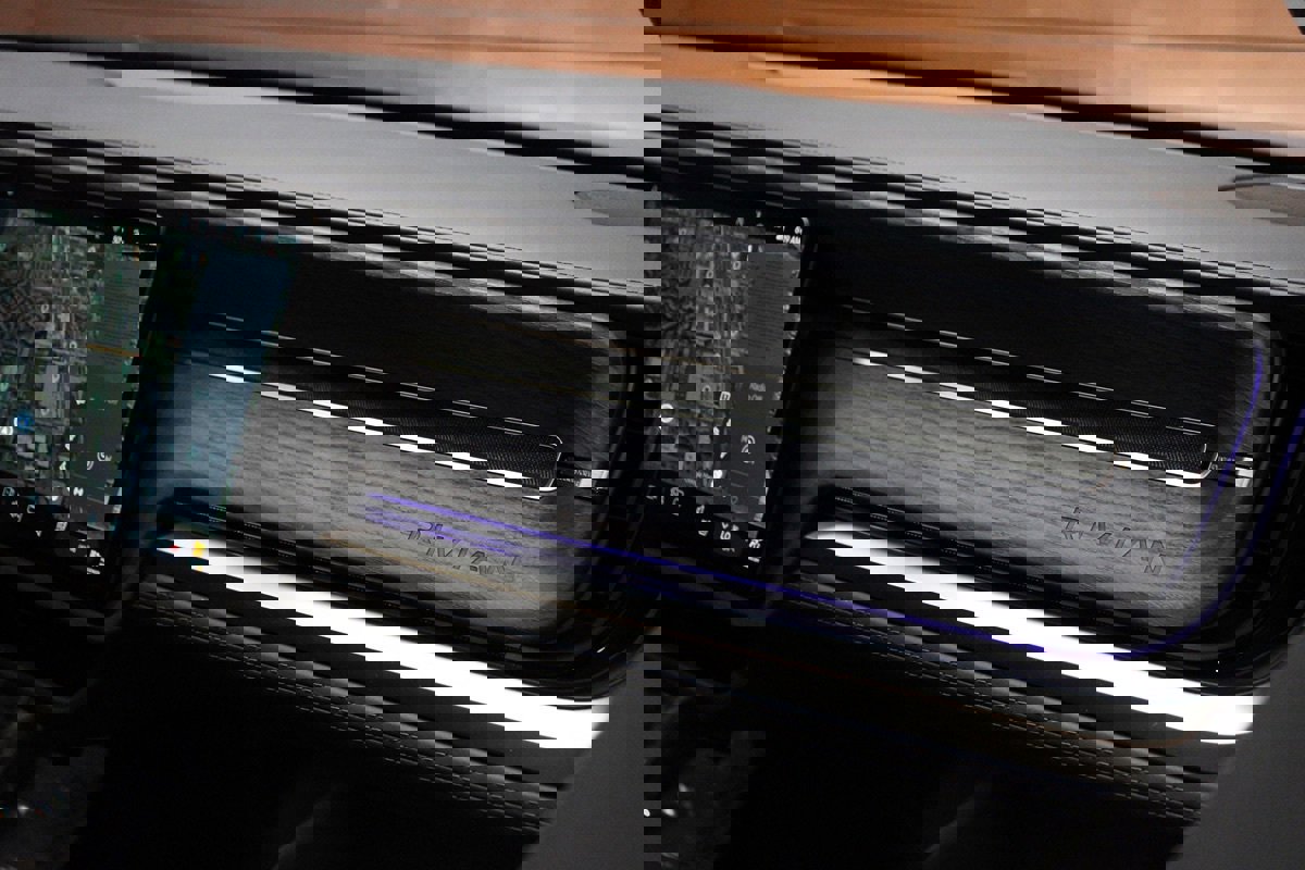 Used 2023 Rivian R1T Adventure image 20