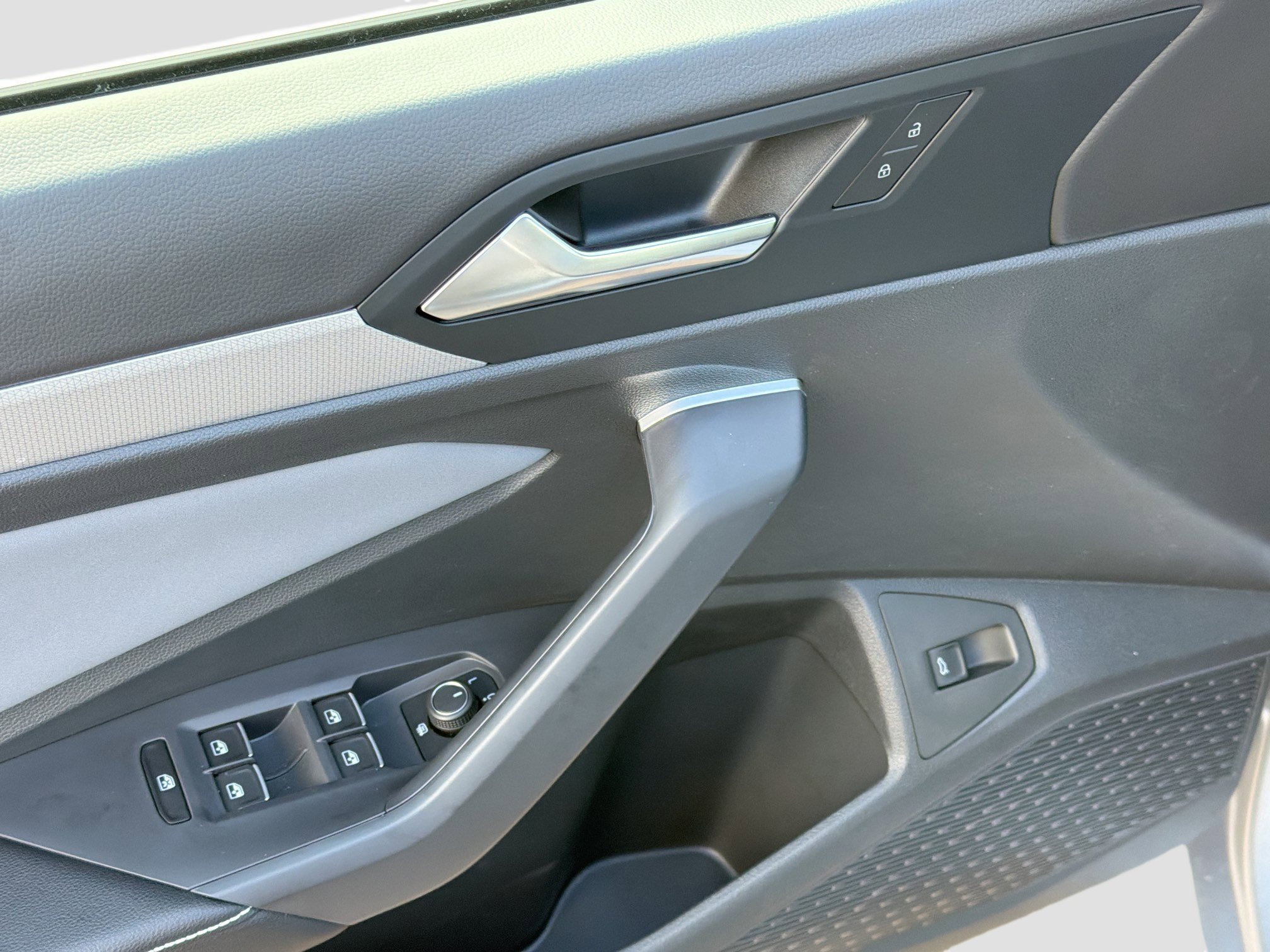 New 2026 Volkswagen Jetta SE image 20