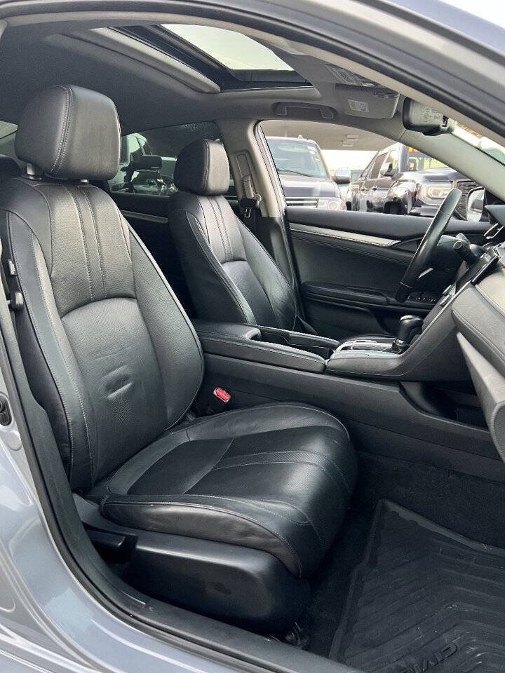 Used 2017 Honda Civic EX-L image 16