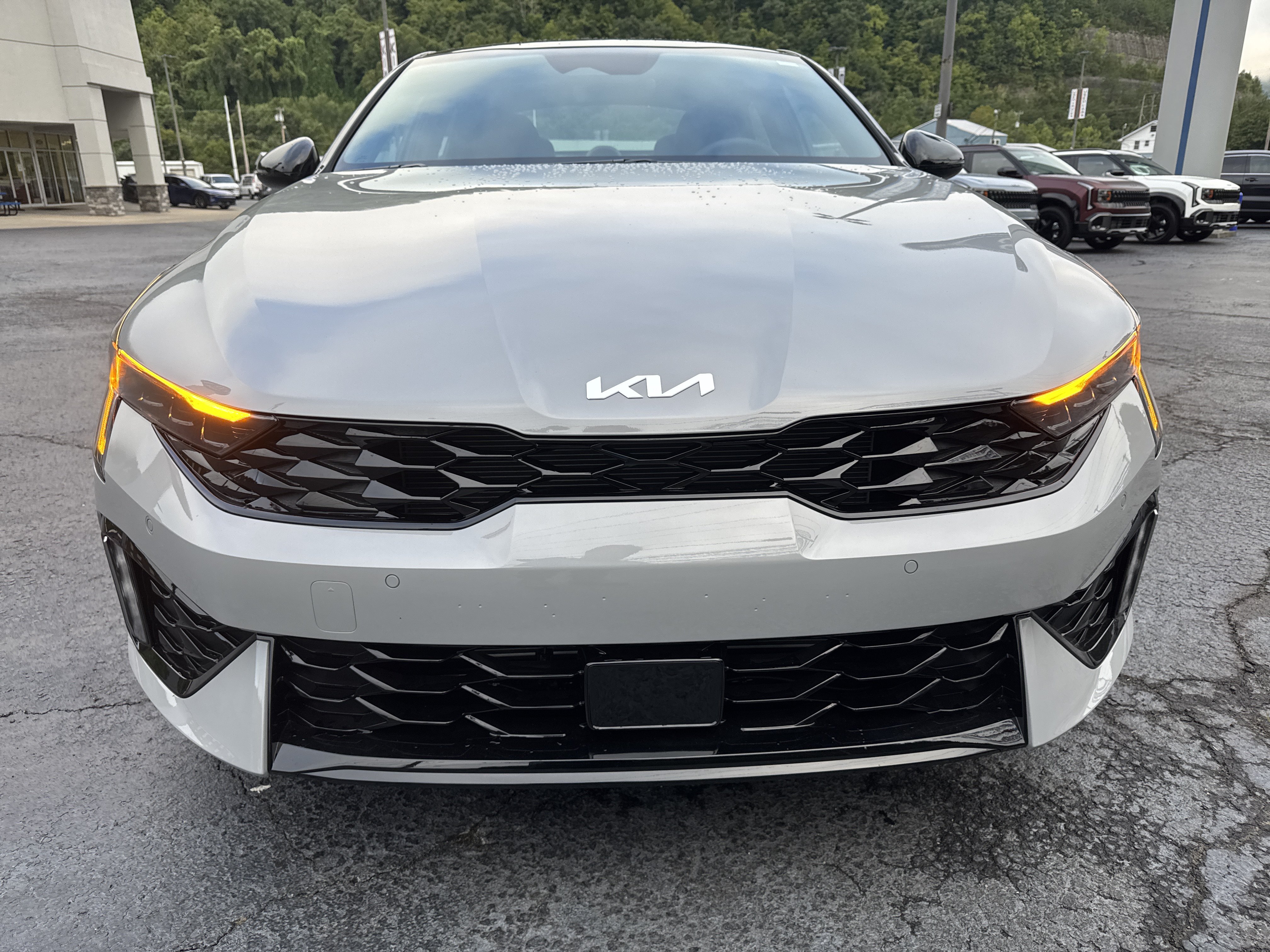 New 2026 Kia K5 GT-Line w/ GT-Line Premium Package AWD/4WD image 2
