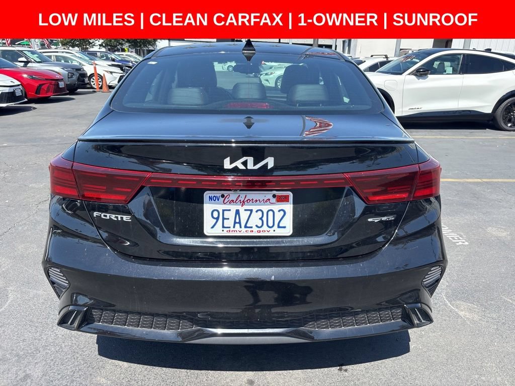 Used 2023 Kia Forte GT-Line w/ GT-Line Premium Package FWD image 9