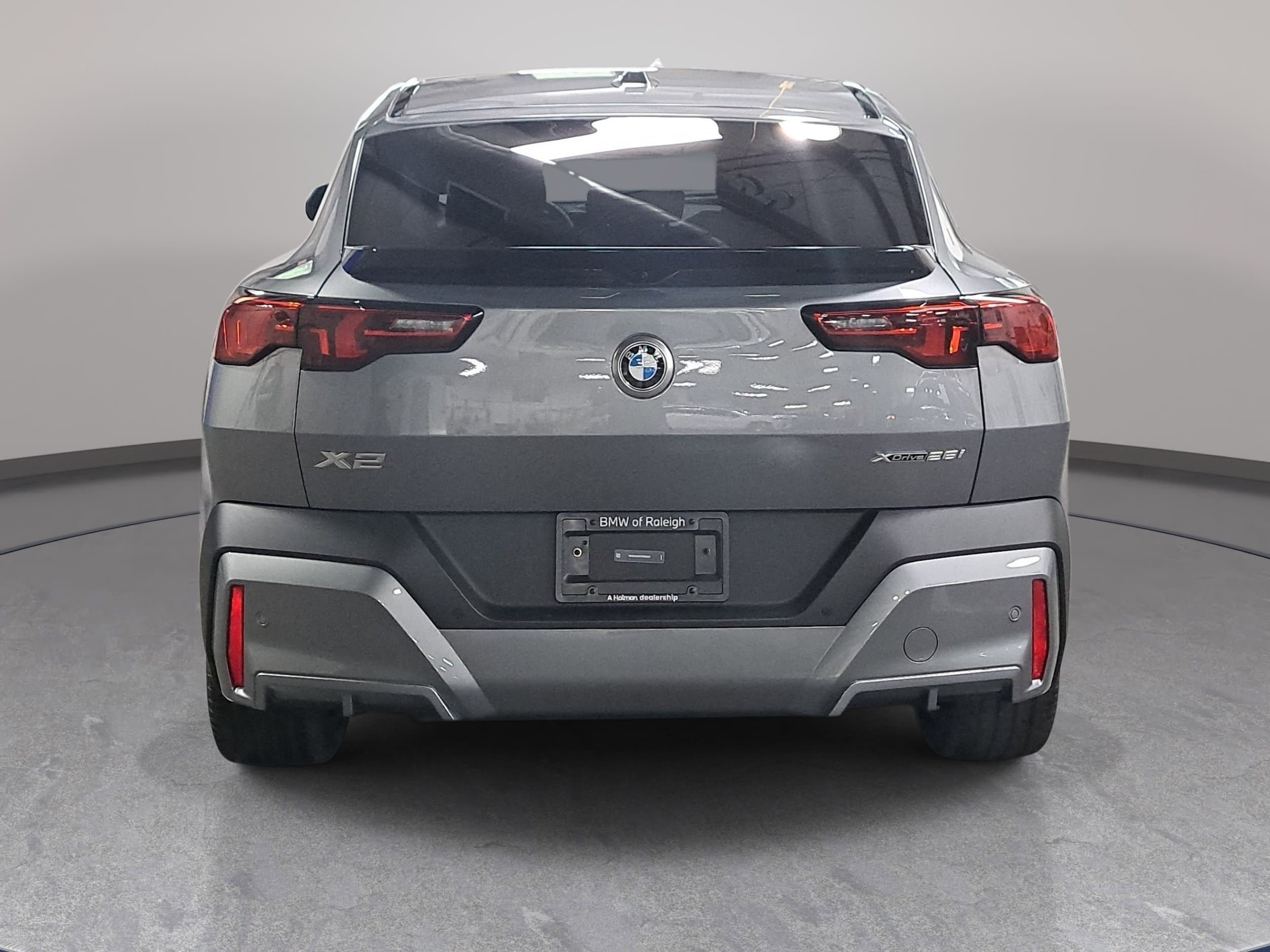 New 2026 BMW X2 xDrive28i w/ Technology Package AWD/4WD image 6