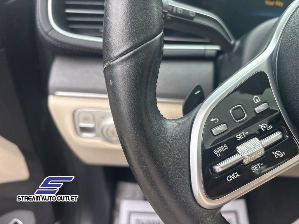 Used 2022 Mercedes-Benz GLS 450 4MATIC image 28