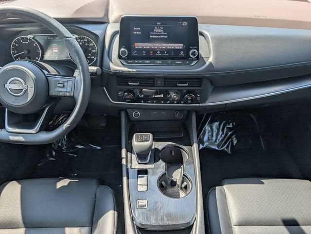 Used 2023 Nissan Rogue SV w/ SV Premium B Package FWD image 19