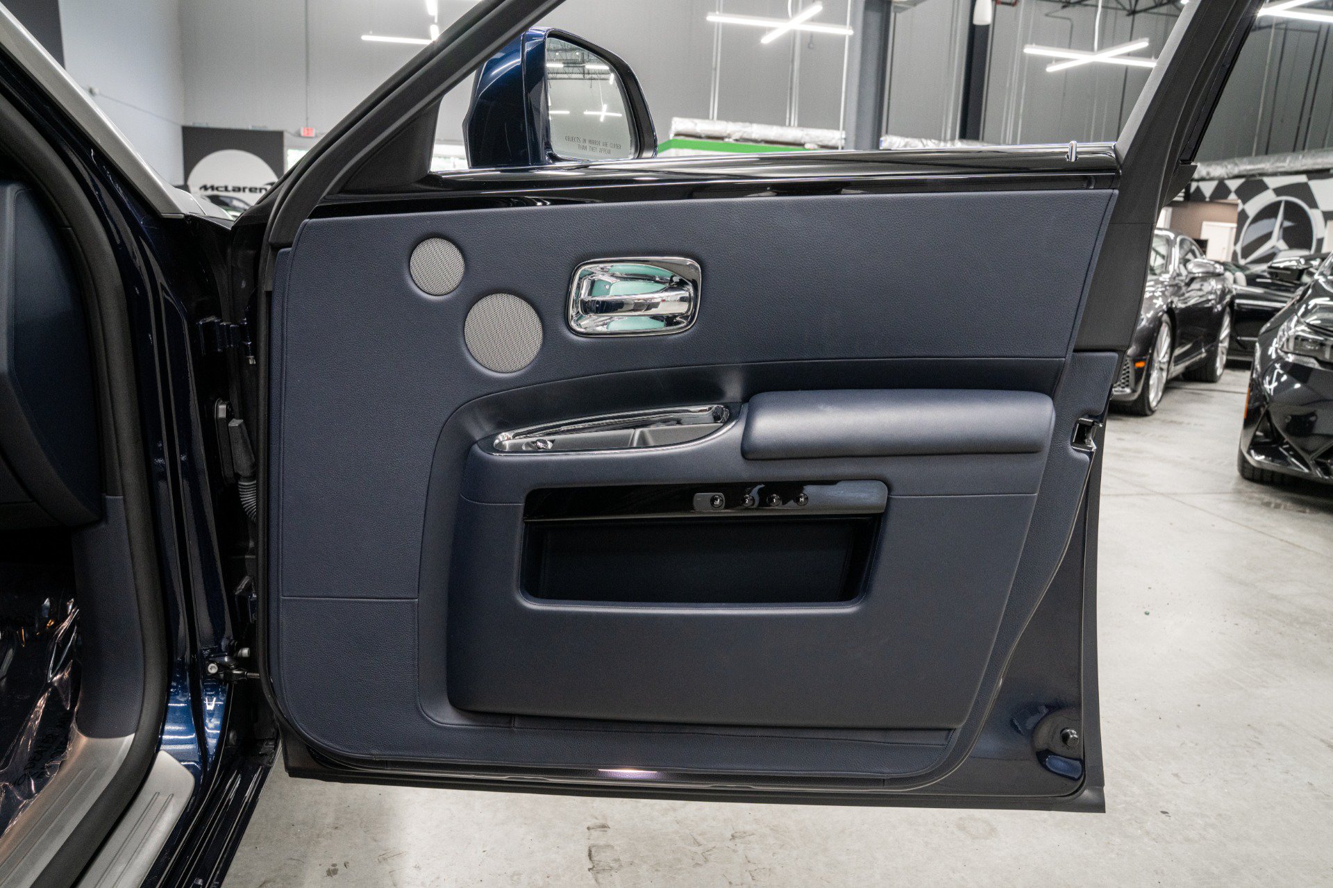 Used 2020 Rolls-Royce Ghost RWD image 45