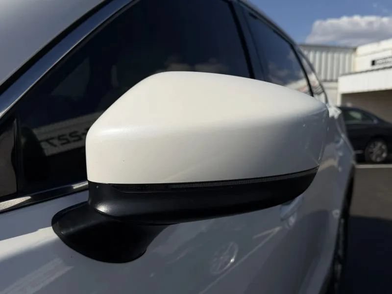 Used 2018 MAZDA CX-9 Touring FWD image 10