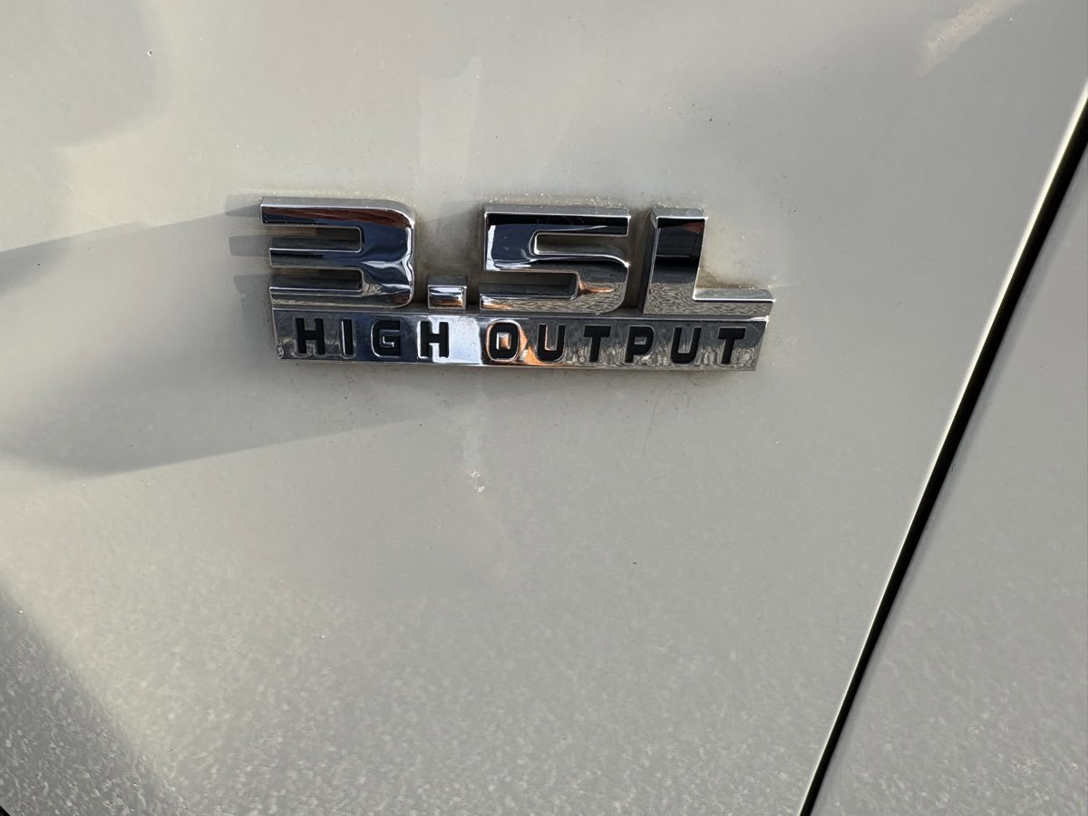 Used 2008 Dodge Charger SE RWD image 2