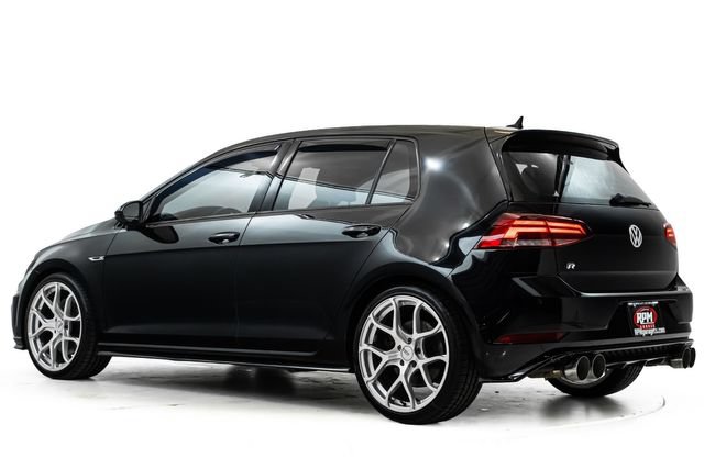 Used 2018 Volkswagen Golf 4-Door AWD/4WD image 12