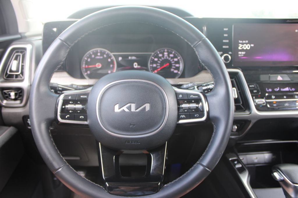 Used 2023 Kia Sorento S w/ Panoramic Sunroof Package AWD/4WD image 37