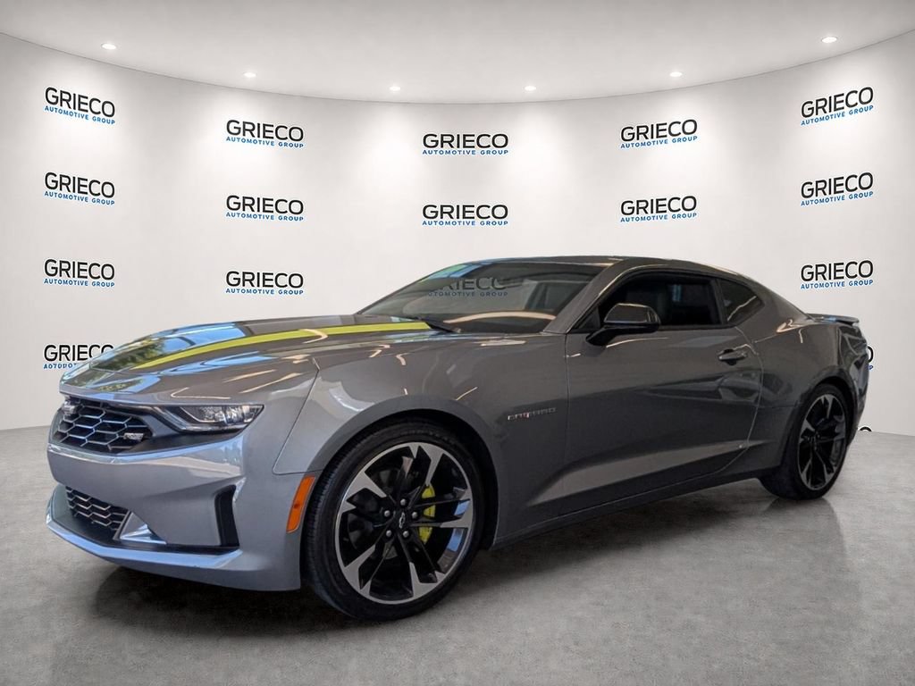 Certified 2021 Chevrolet Camaro LT RWD image 2