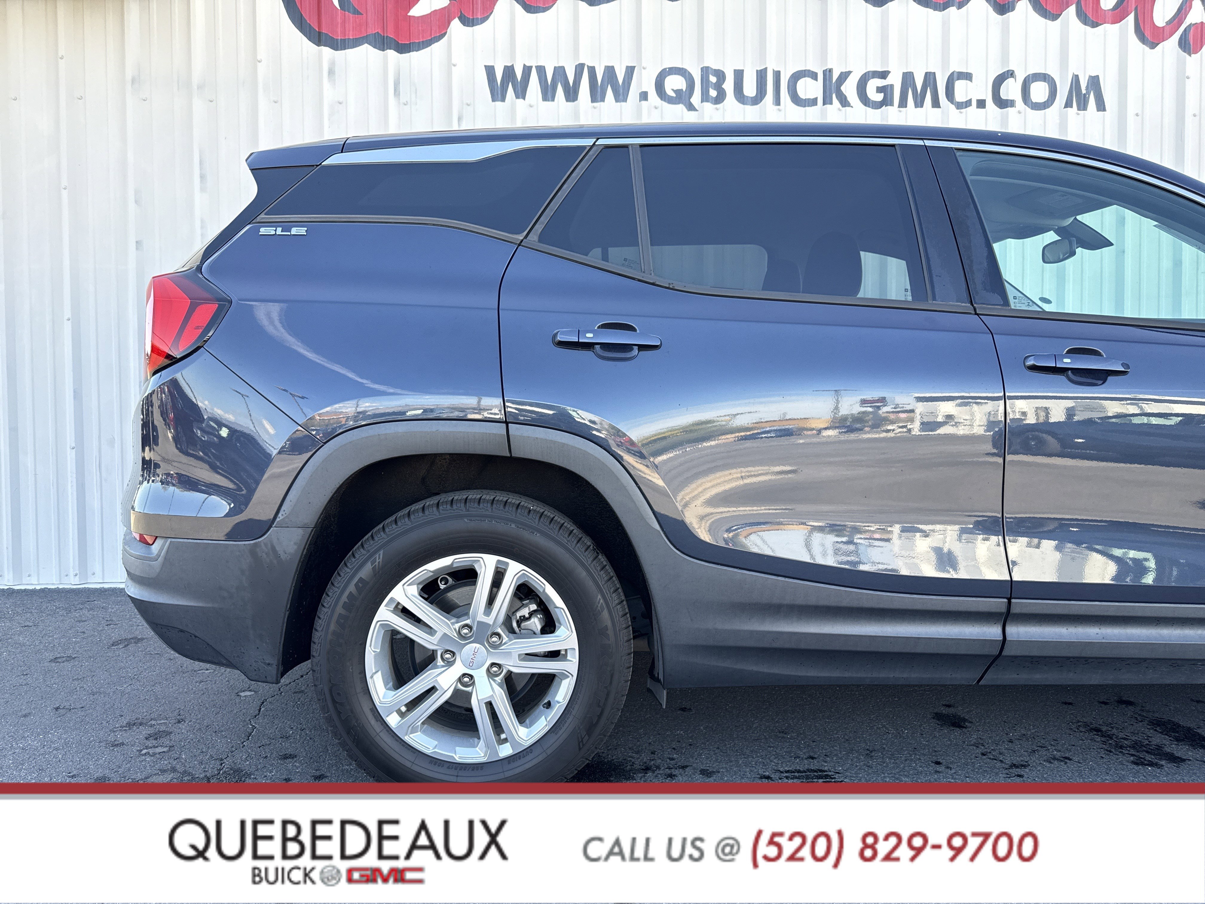 Used 2018 GMC Terrain SLE image 17
