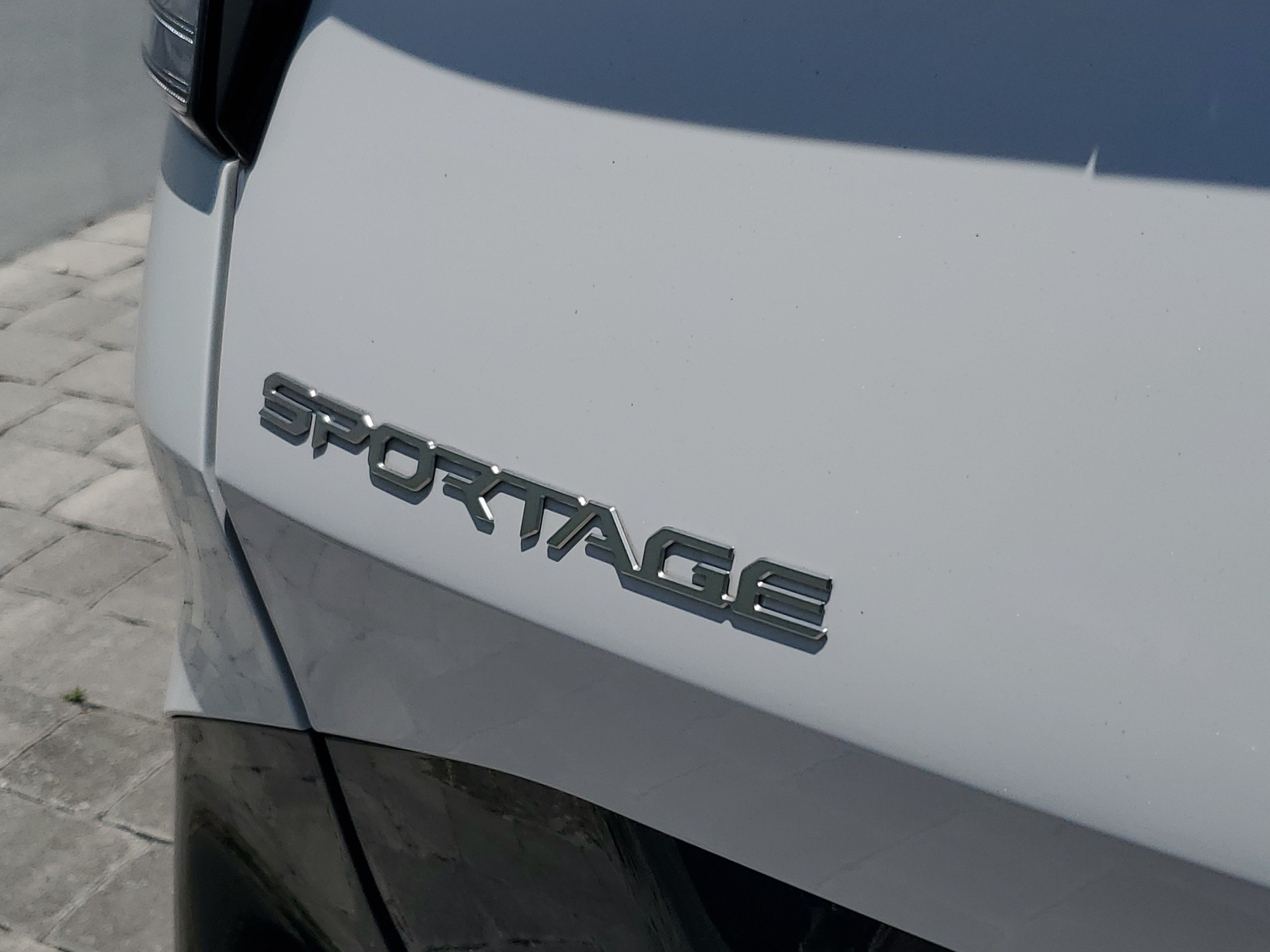 Used 2023 Kia Sportage SX FWD image 9