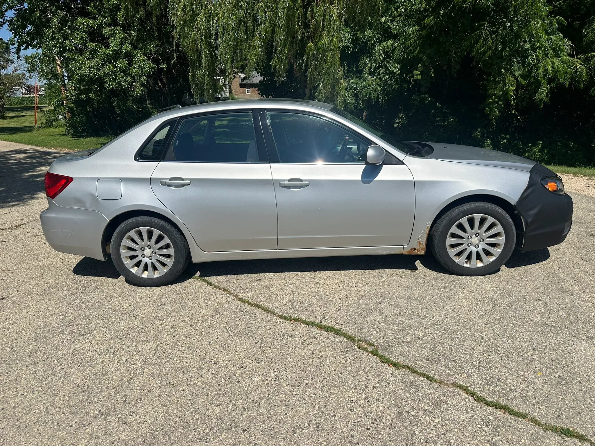 Used 2010 Subaru Impreza 2.5i Premium AWD/4WD image 5