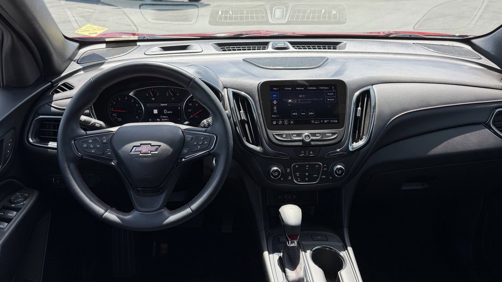 Used 2023 Chevrolet Equinox RS w/ RS Leather Package AWD/4WD image 12