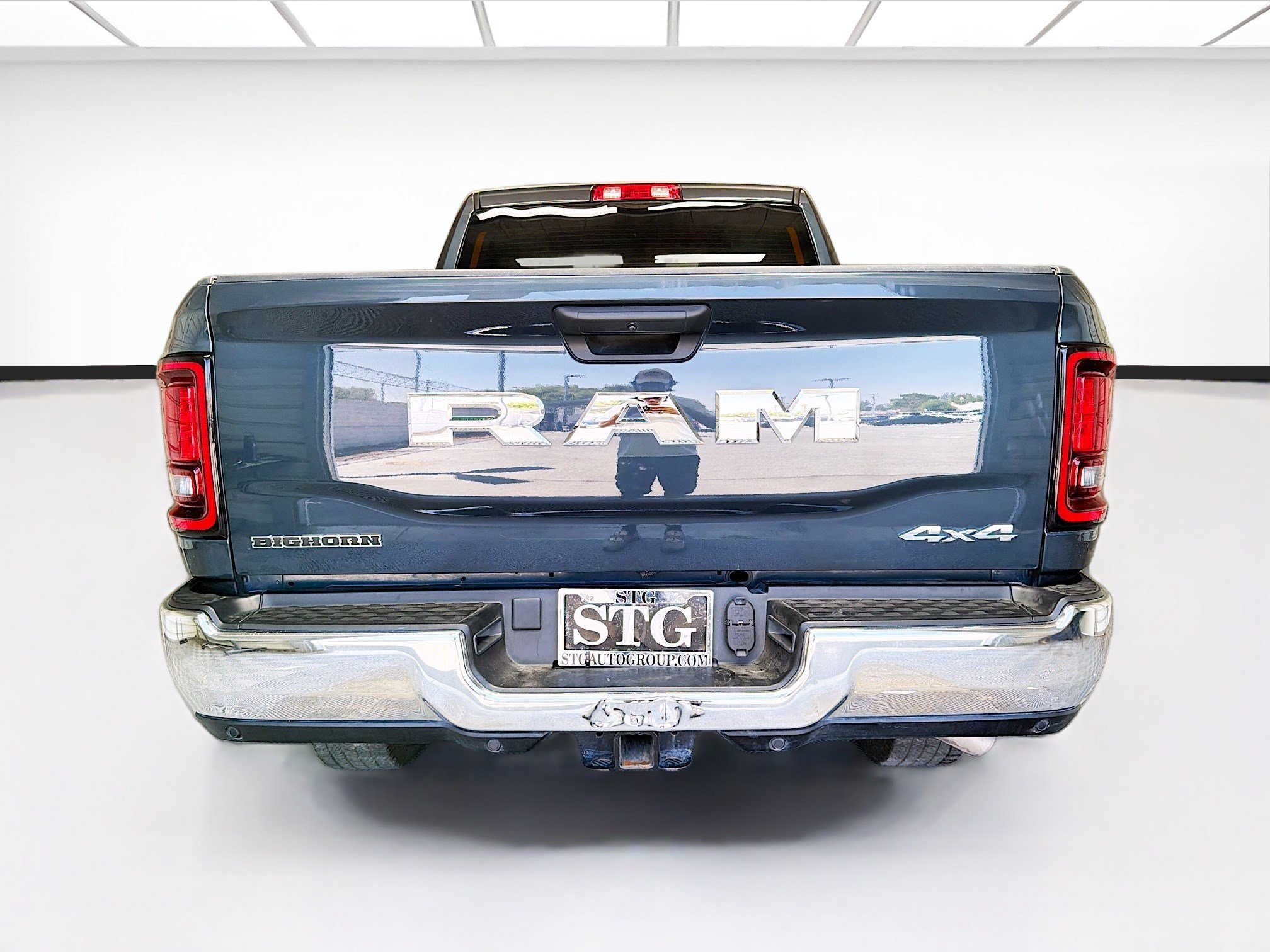 Used 2025 RAM 2500 Big Horn AWD/4WD image 5
