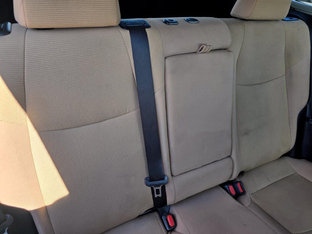Used 2021 Toyota RAV4 LE AWD/4WD image 15
