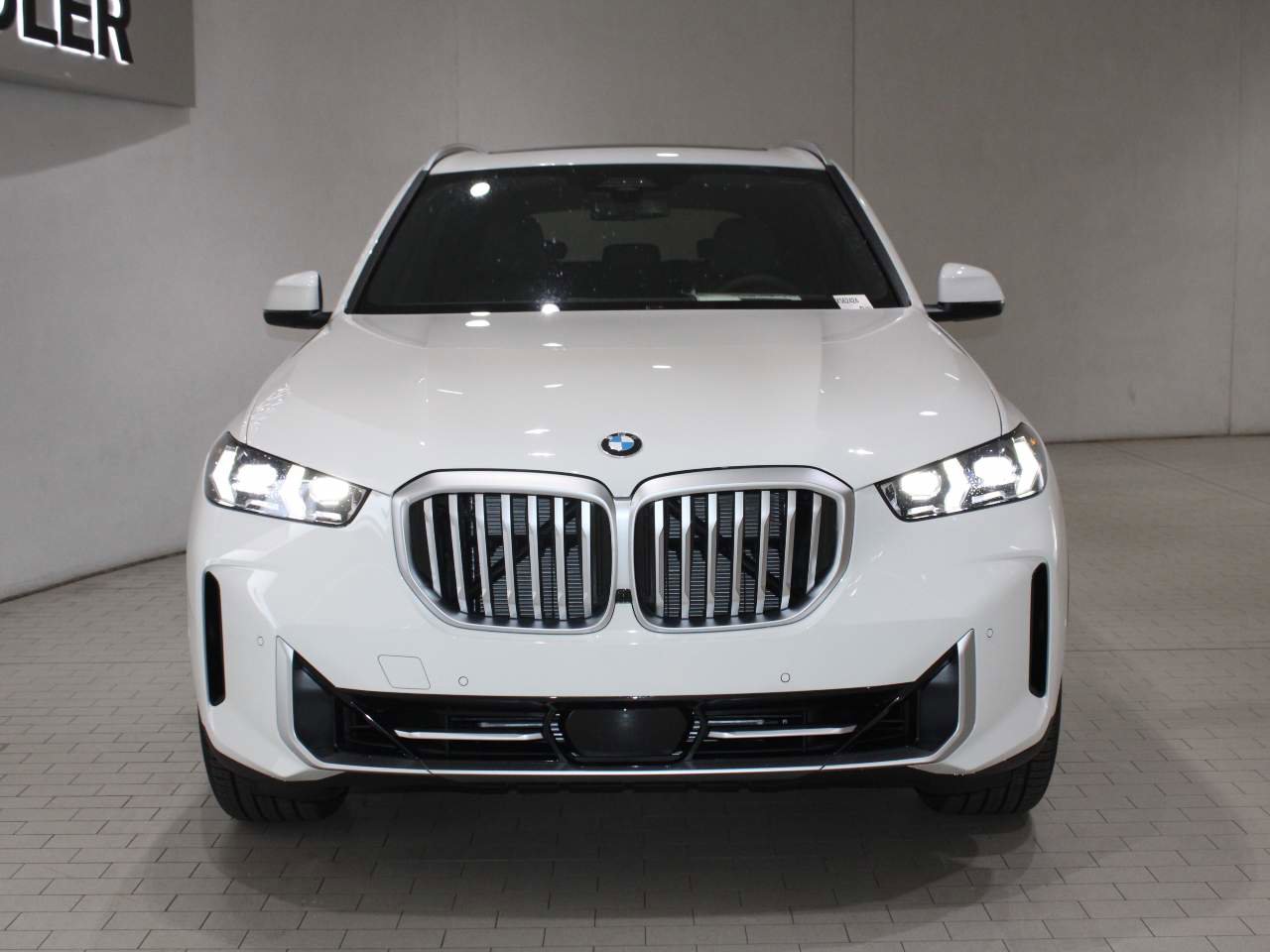 Certified 2026 BMW X5 sDrive40i RWD image 9
