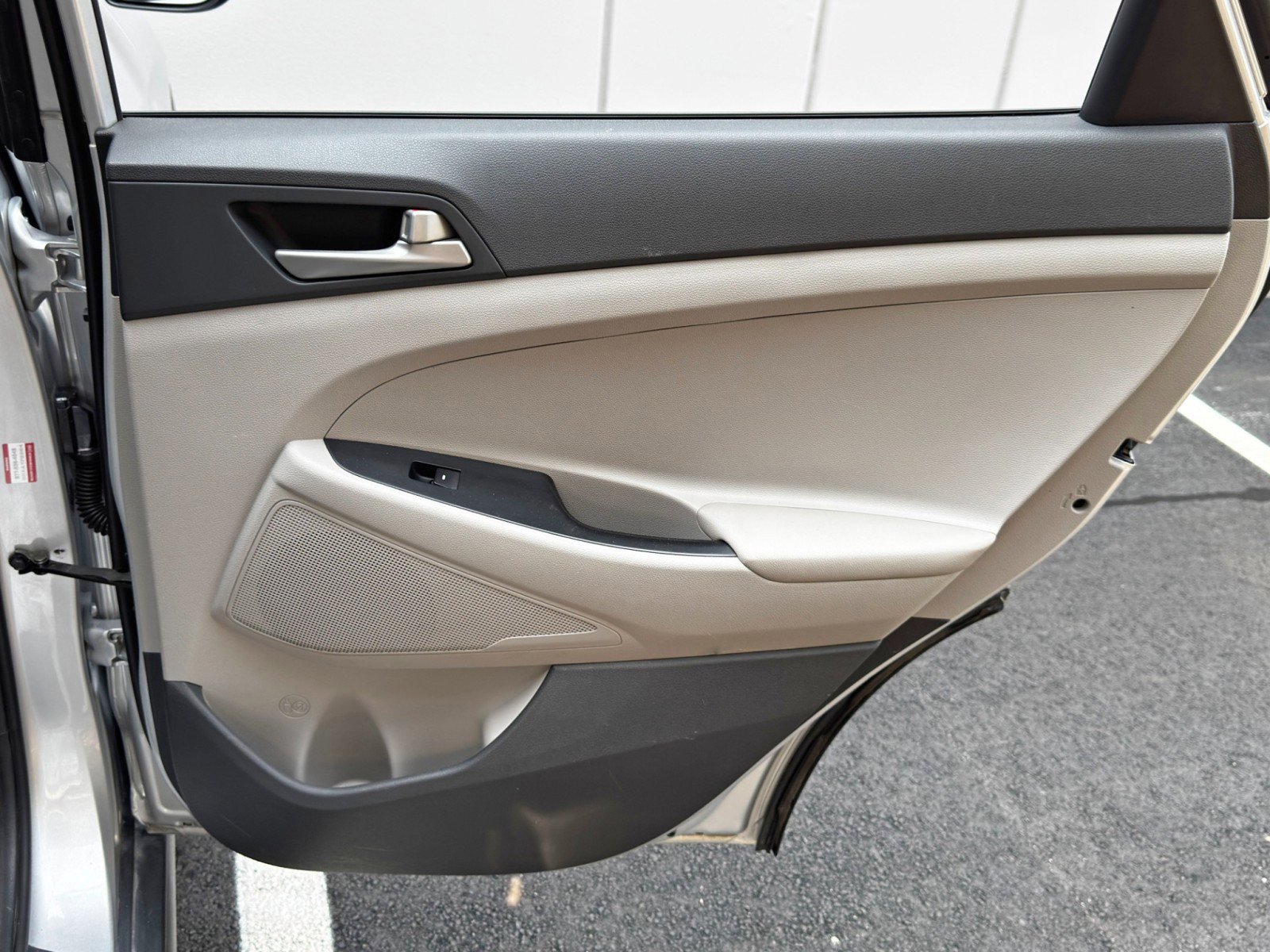 Used 2018 Hyundai Tucson SE image 38