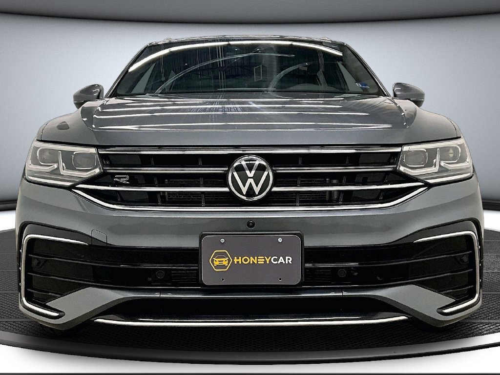 Used 2022 Volkswagen Tiguan SEL R-Line AWD/4WD image 2
