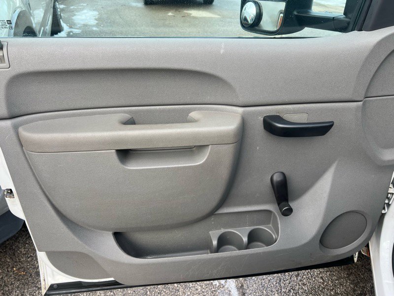 Used 2013 Chevrolet Silverado 1500 W/T image 16