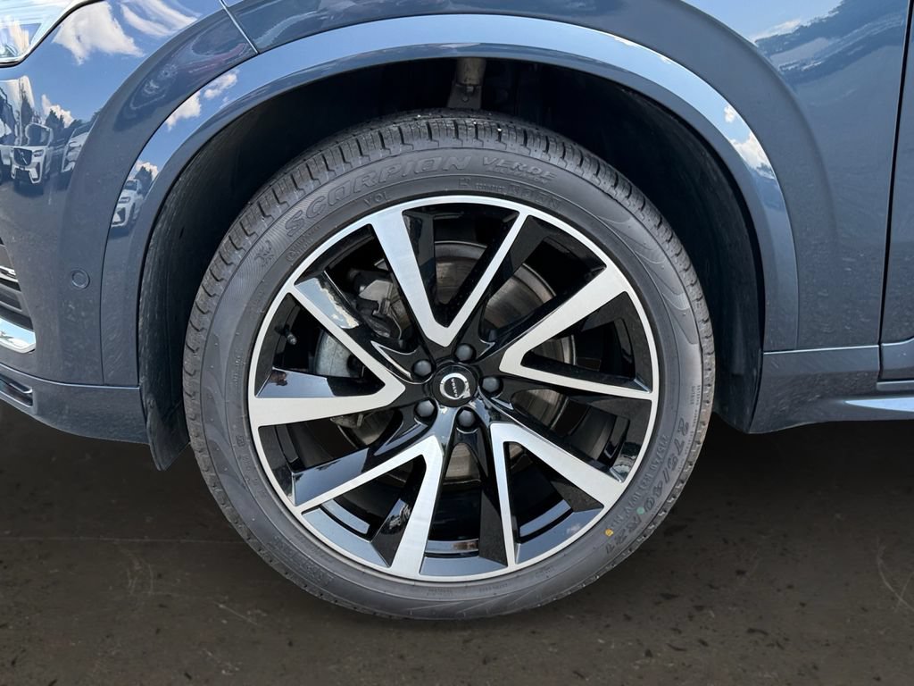 Certified 2023 Volvo XC90 B6 Plus AWD/4WD image 27