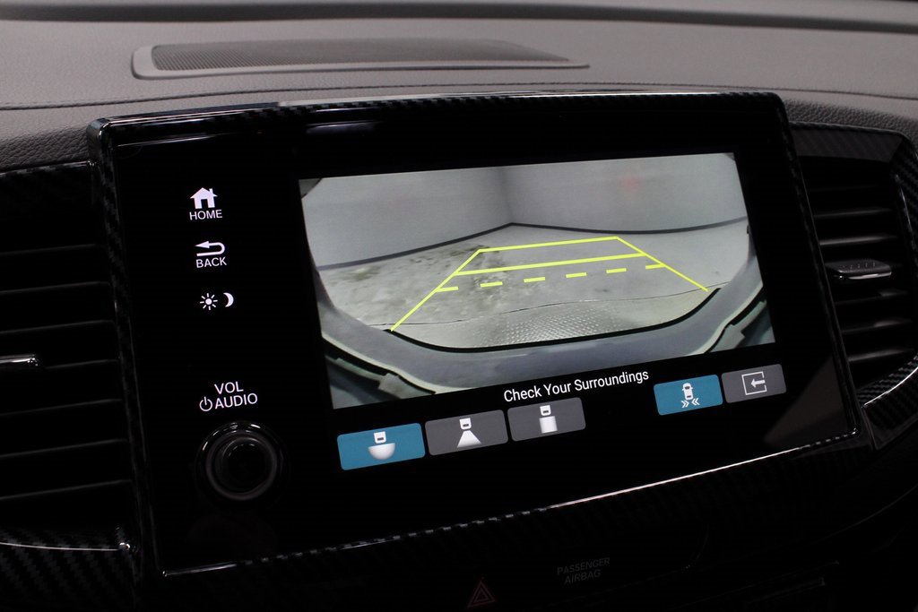 Used 2025 Honda Passport Black Edition image 2