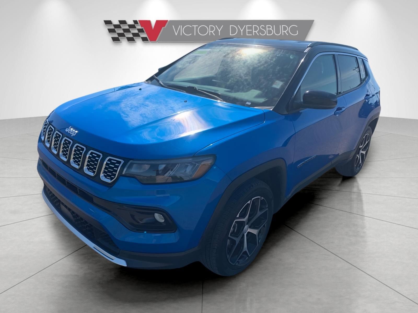 Used 2024 Jeep Compass Limited image 4