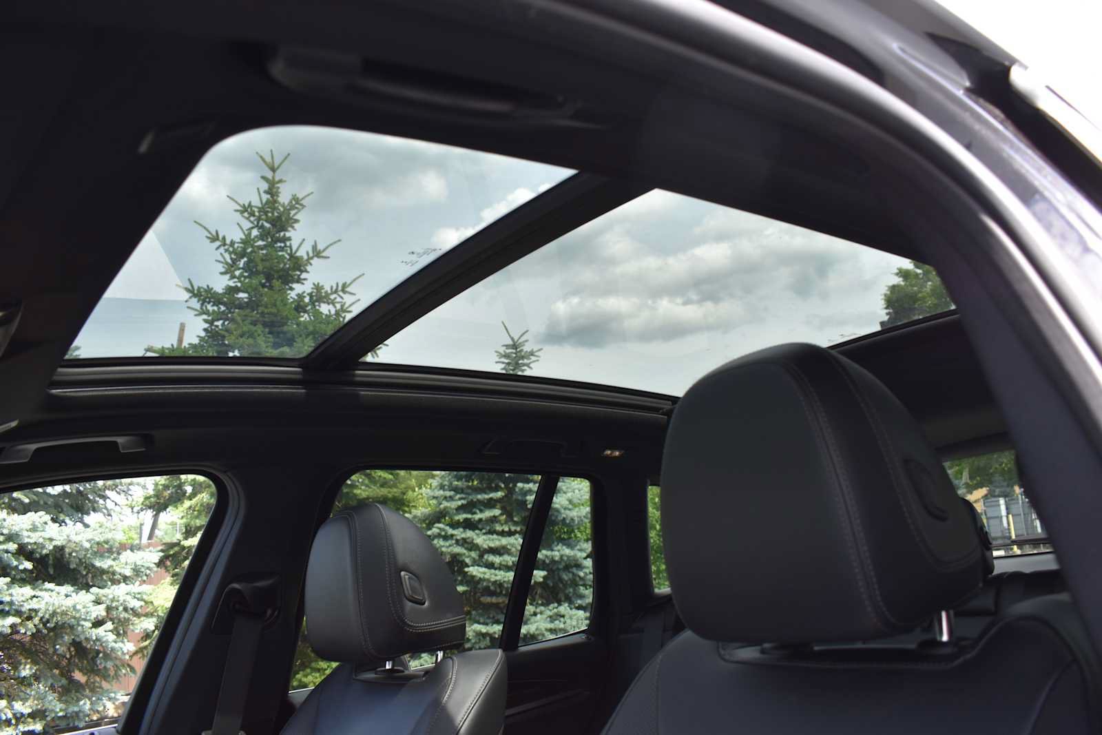 Certified 2022 BMW X3 xDrive30i AWD/4WD image 10