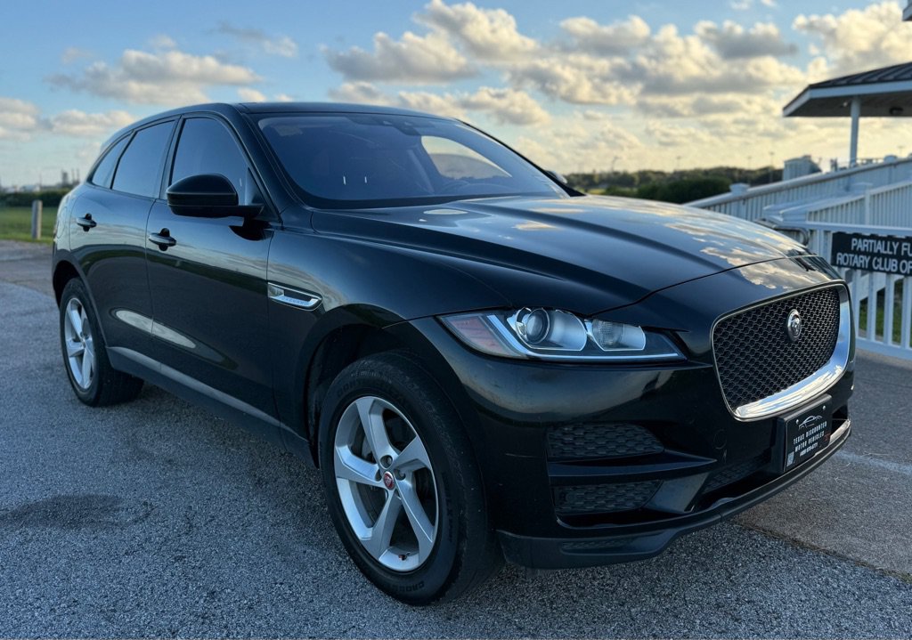 Used 2017 Jaguar F-PACE Premium AWD/4WD image 3